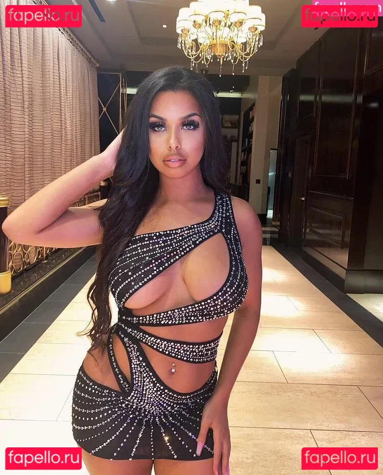 Amira Khalil Onlyfans Photo Gallery 