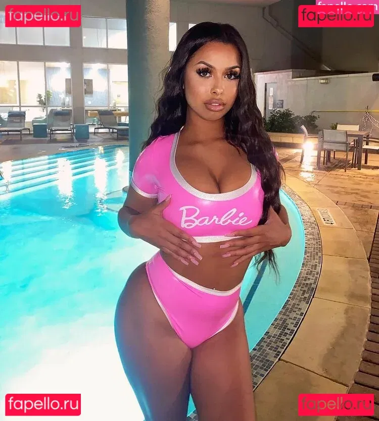 Amira Khalil Onlyfans Photo Gallery 