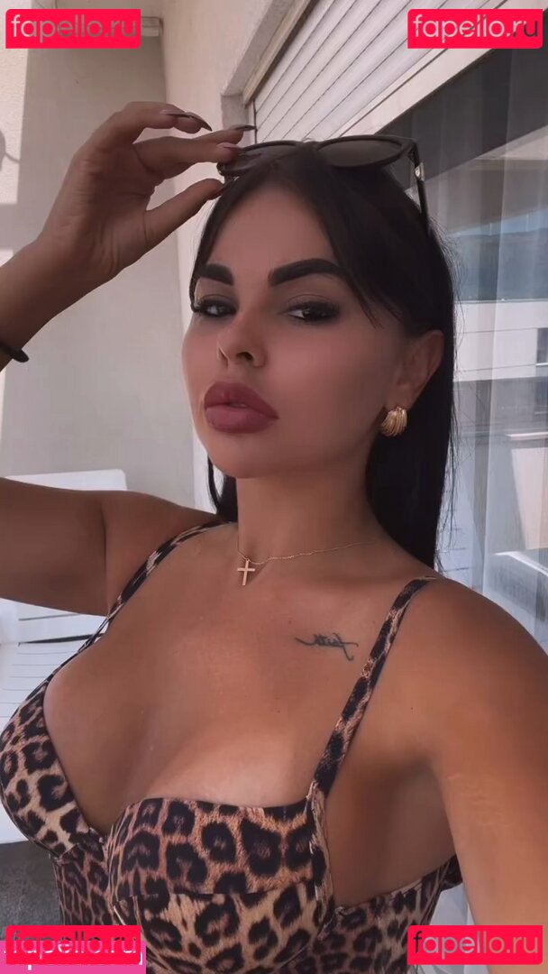 Jana Colovic / _colovic_jana_ Onlyfans Photo Gallery 