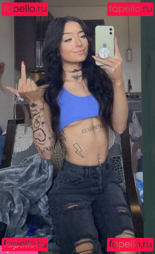 Ari Jeter / arijeter / sorryarii Onlyfans Photo Gallery 