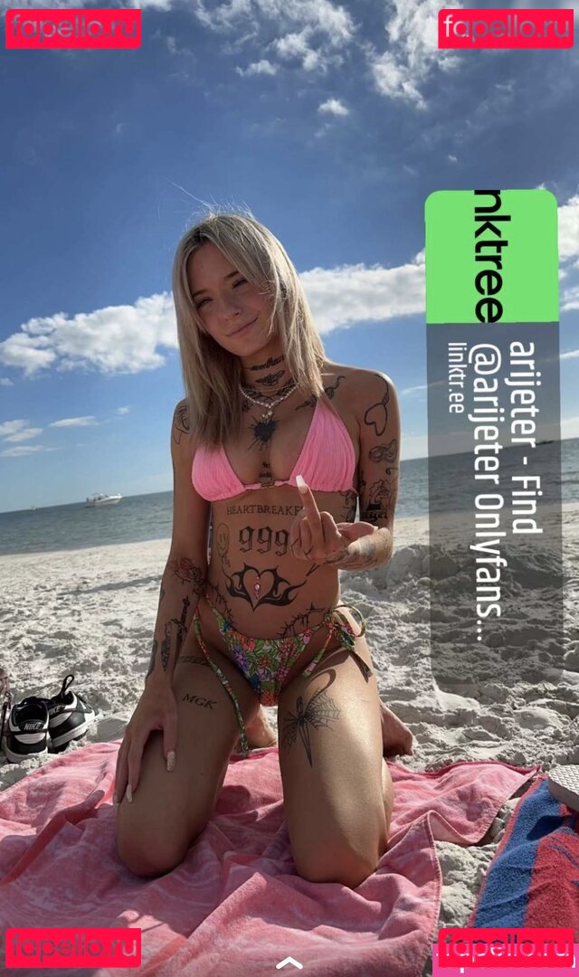 Ari Jeter / arijeter / sorryarii Onlyfans Photo Gallery 