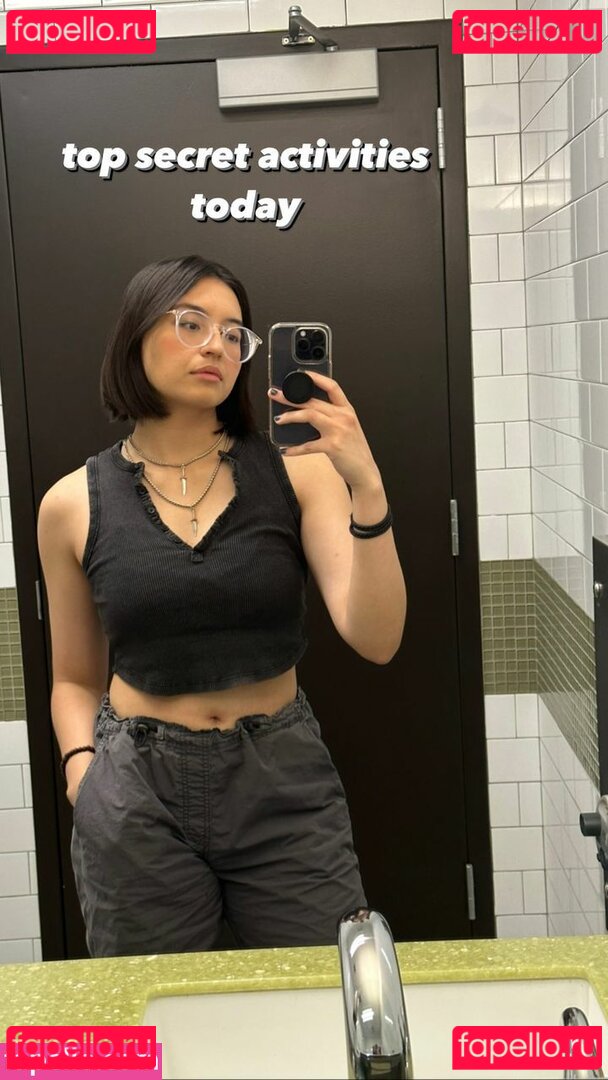 Discussão / Me1adinha / deusamelada Onlyfans Photo Gallery 