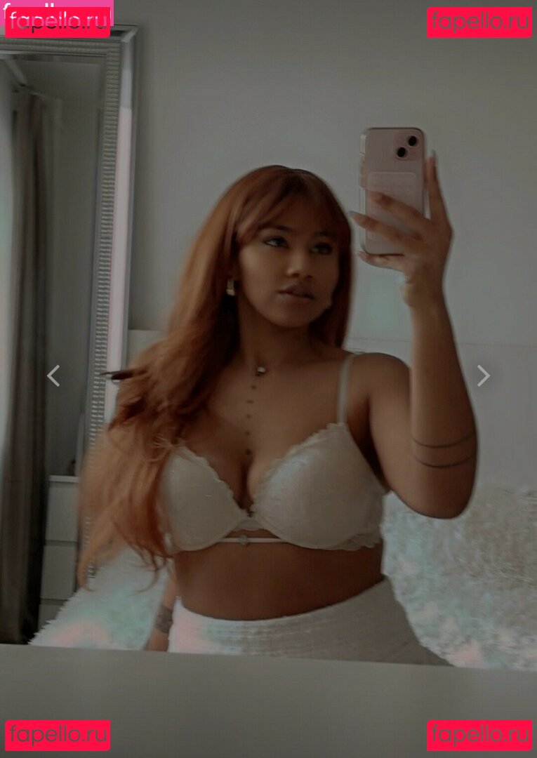 Imelda Ohh / imeldaohh Onlyfans Photo Gallery 