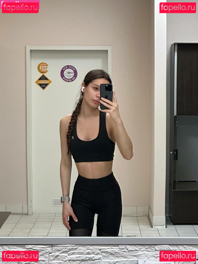 Quurbi ASMR / quurbi Onlyfans Photo Gallery 