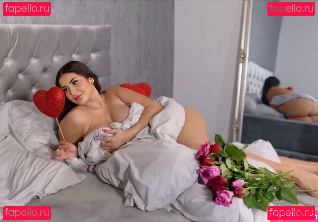 Amelia Russo / _ameof_ / amelia_russo Onlyfans Photo Gallery 