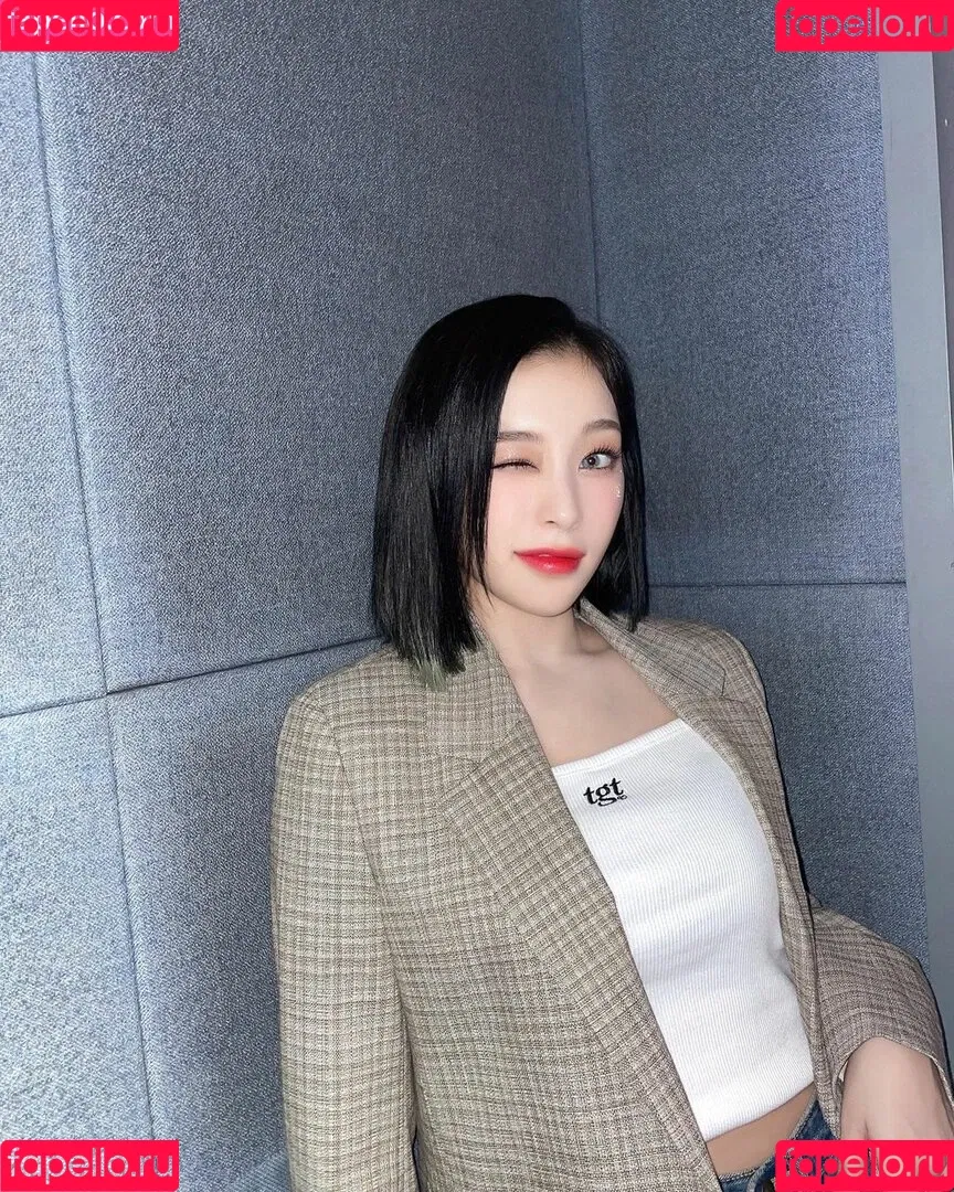 WomenK-pop Onlyfans Photo Gallery 