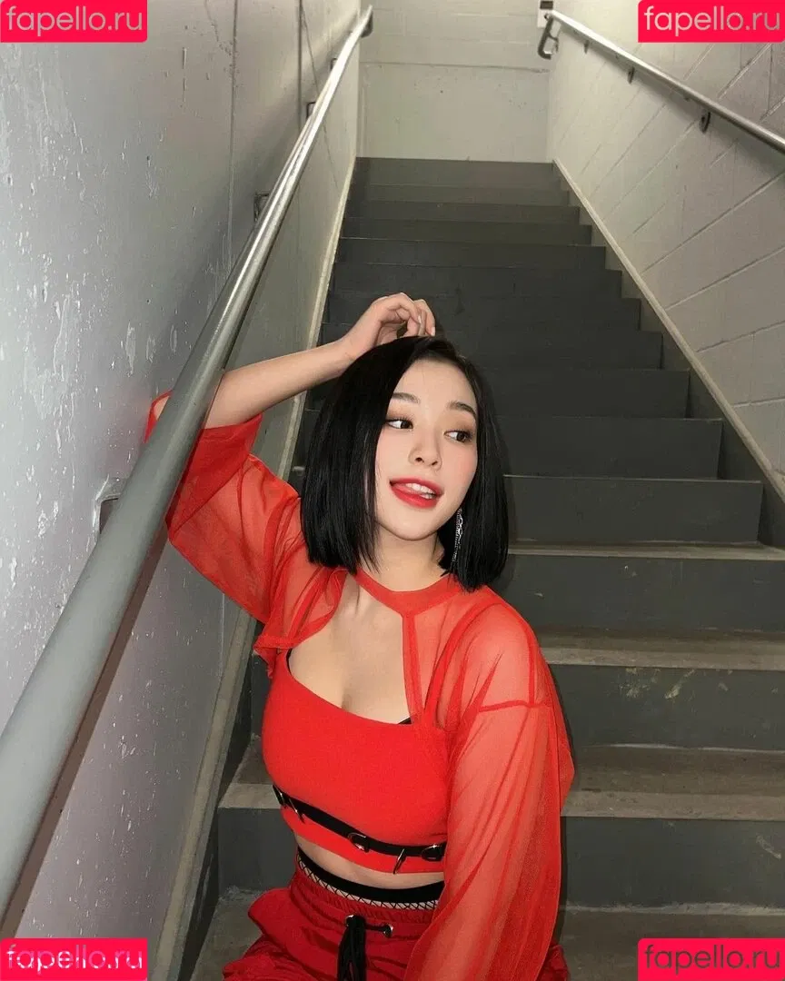 WomenK-pop Onlyfans Photo Gallery 