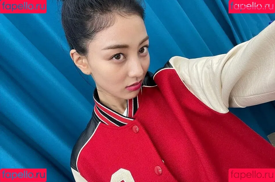 WomenK-pop Onlyfans Photo Gallery 