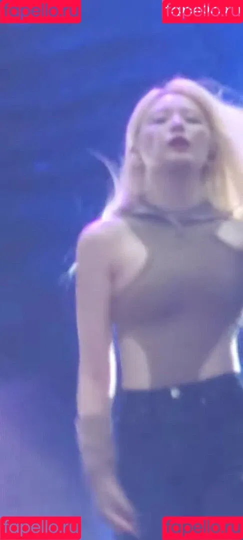 WomenK-pop Onlyfans Photo Gallery 