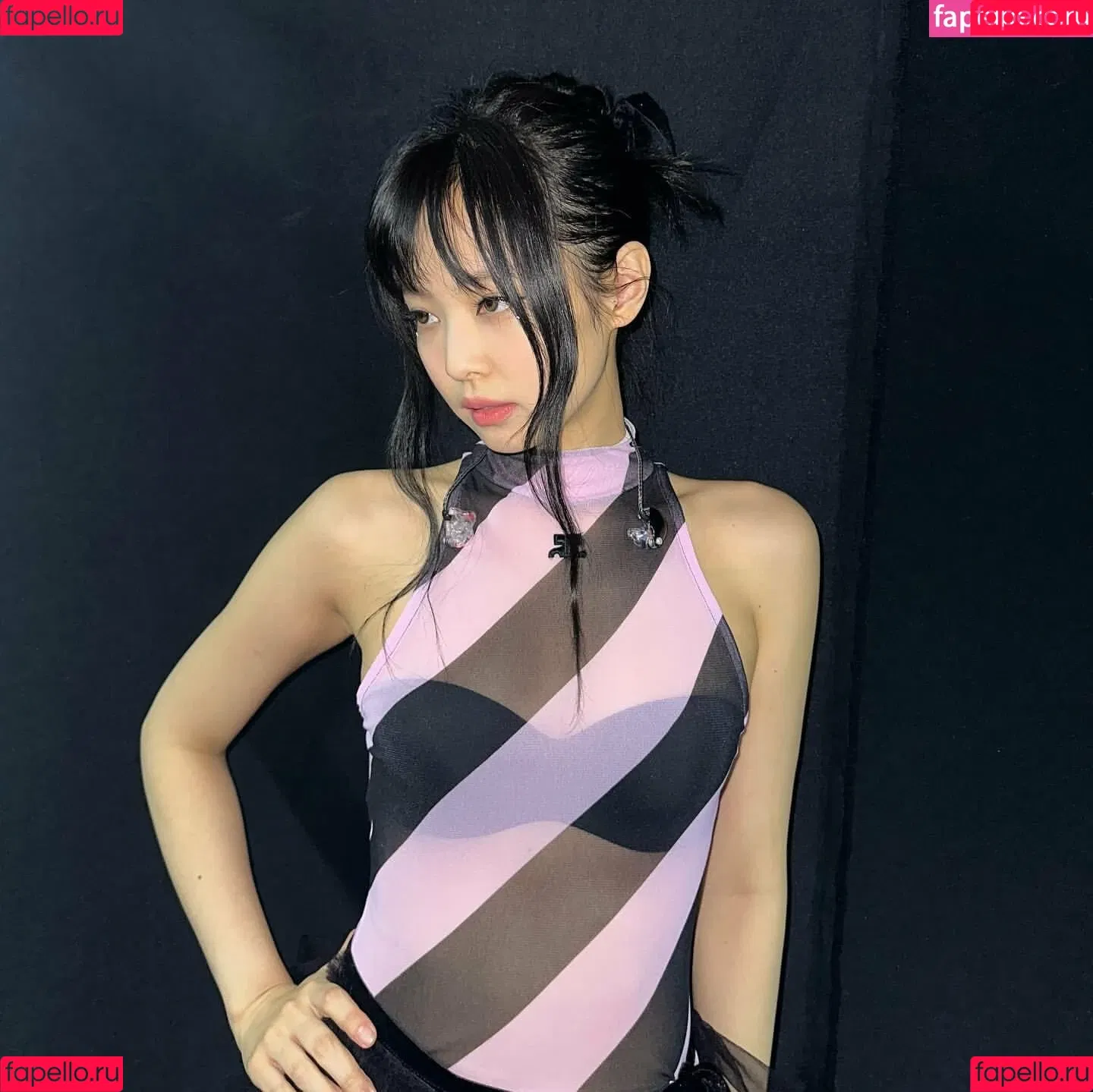 WomenK-pop Onlyfans Photo Gallery 