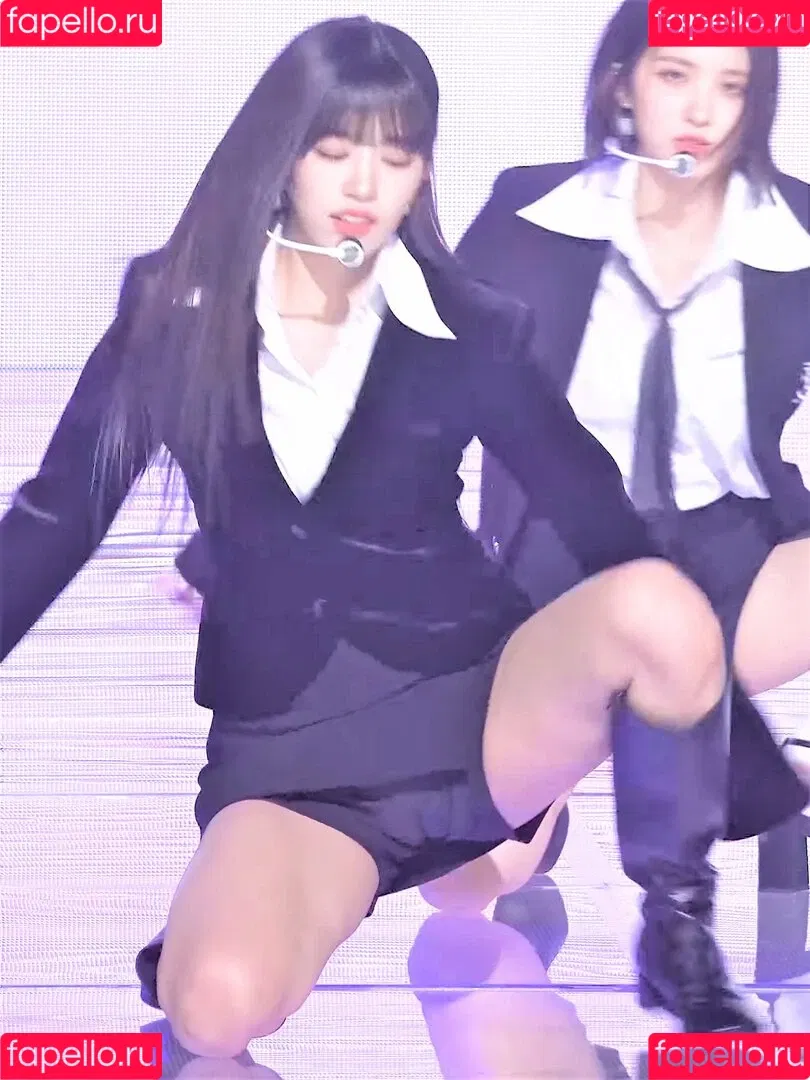 WomenK-pop Onlyfans Photo Gallery 