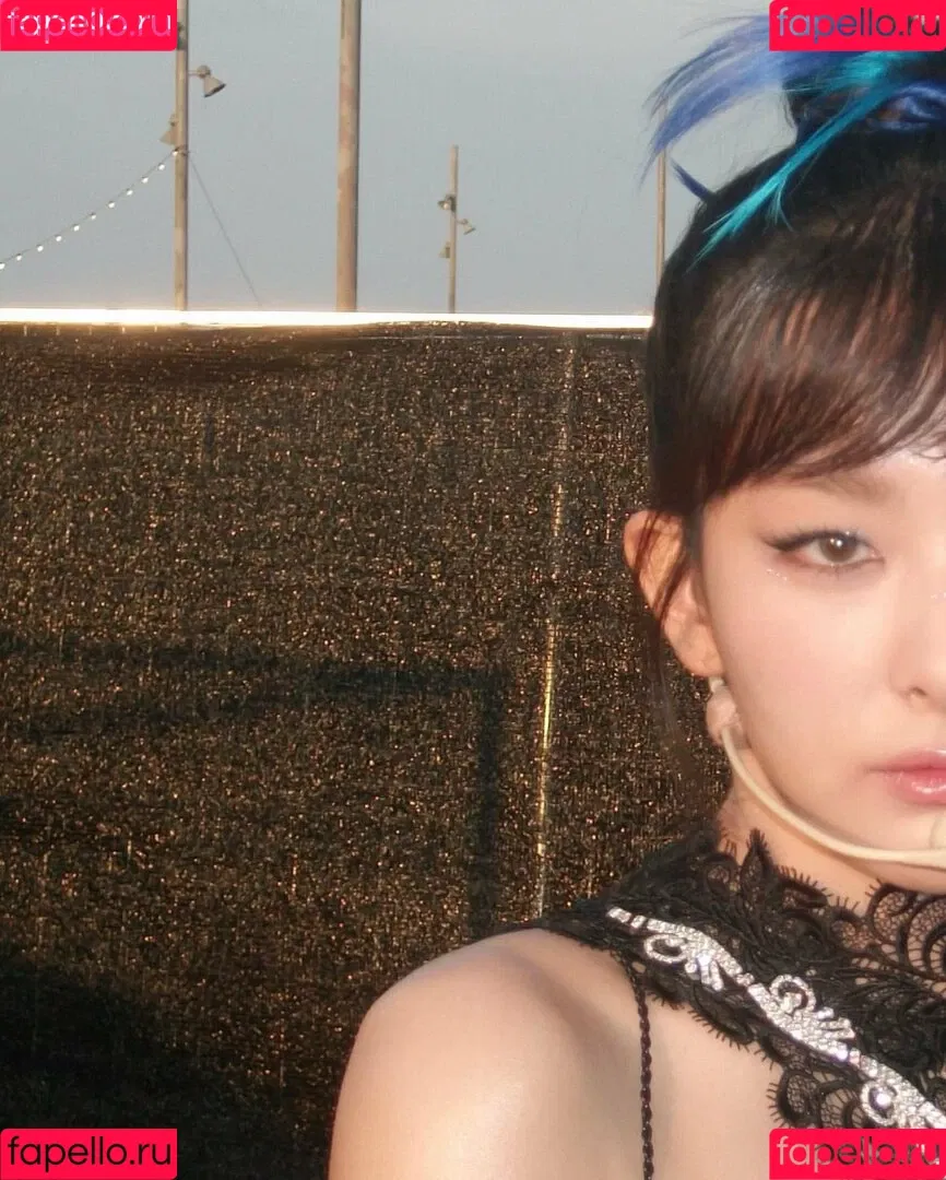 WomenK-pop Onlyfans Photo Gallery 