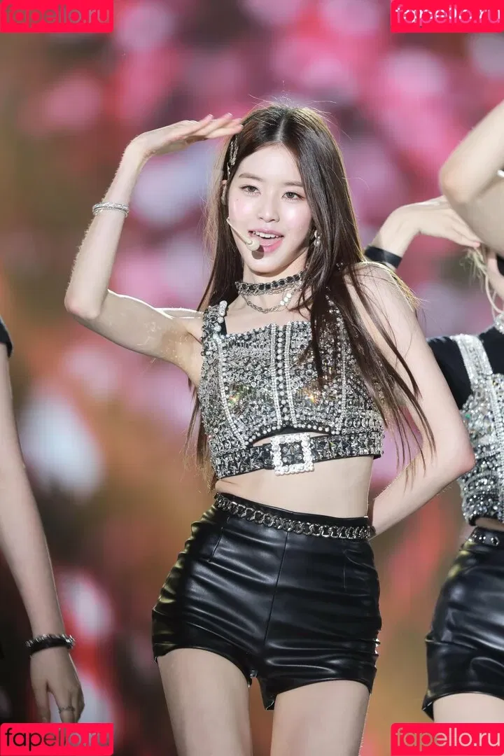 WomenK-pop Onlyfans Photo Gallery 