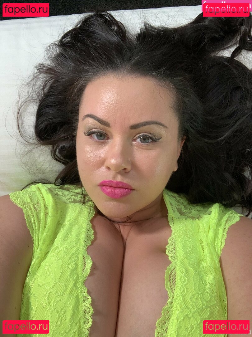 _theprncss / theprncslissa Onlyfans Photo Gallery 