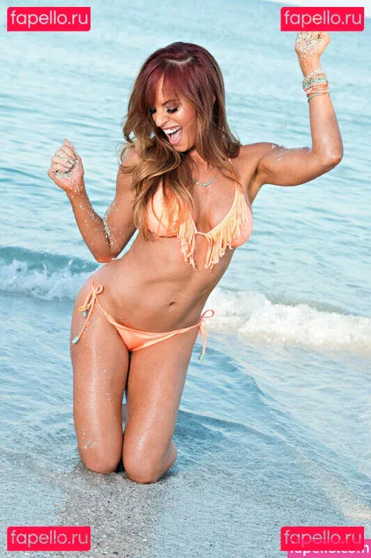 Christy Hemme Onlyfans Photo Gallery 