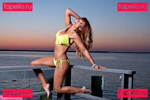 Christy Hemme Onlyfans Photo Gallery 