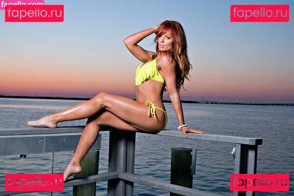 Christy Hemme Onlyfans Photo Gallery 