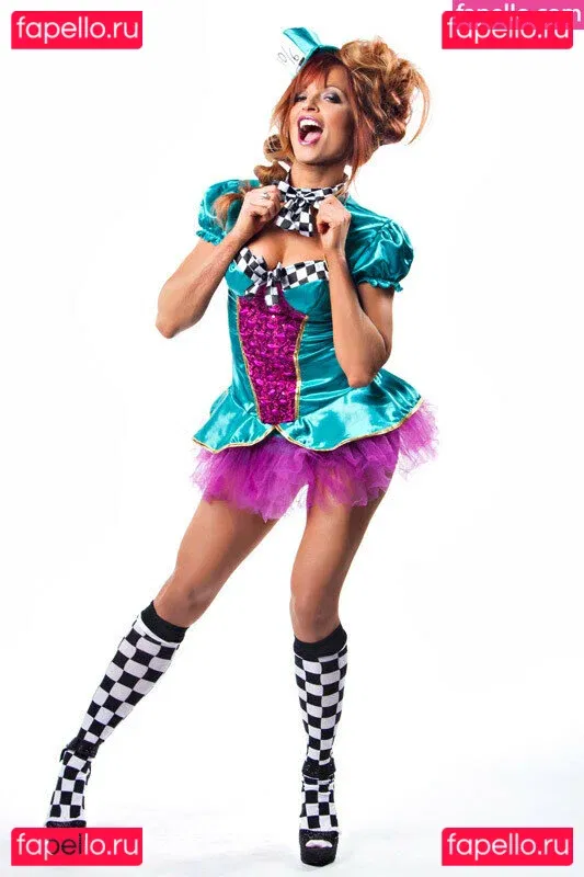 Christy Hemme Onlyfans Photo Gallery 