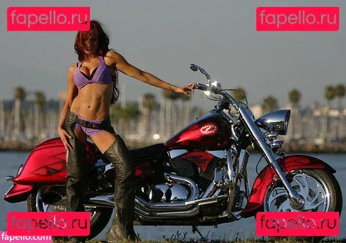 Christy Hemme Onlyfans Photo Gallery 