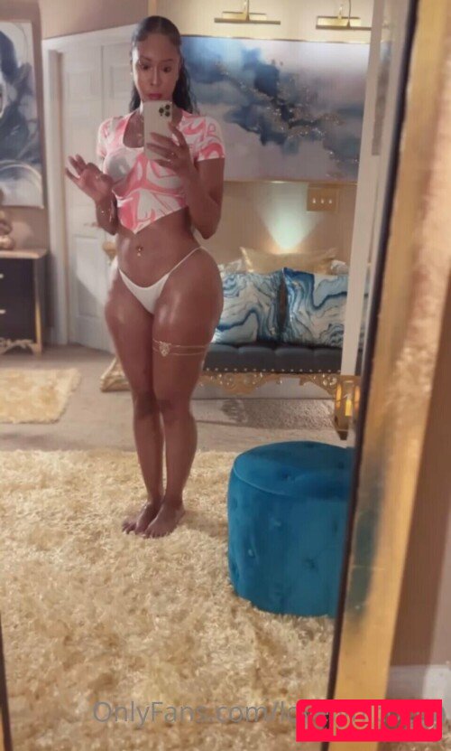 Lovelynicocoa Nude Onlyfans Photo 28