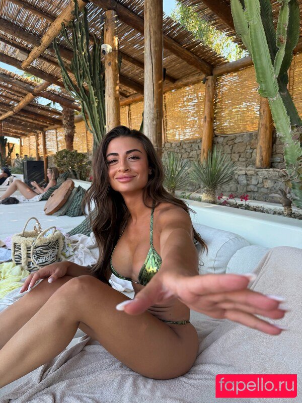 Melissasantachiara Nude Onlyfans Photo 3