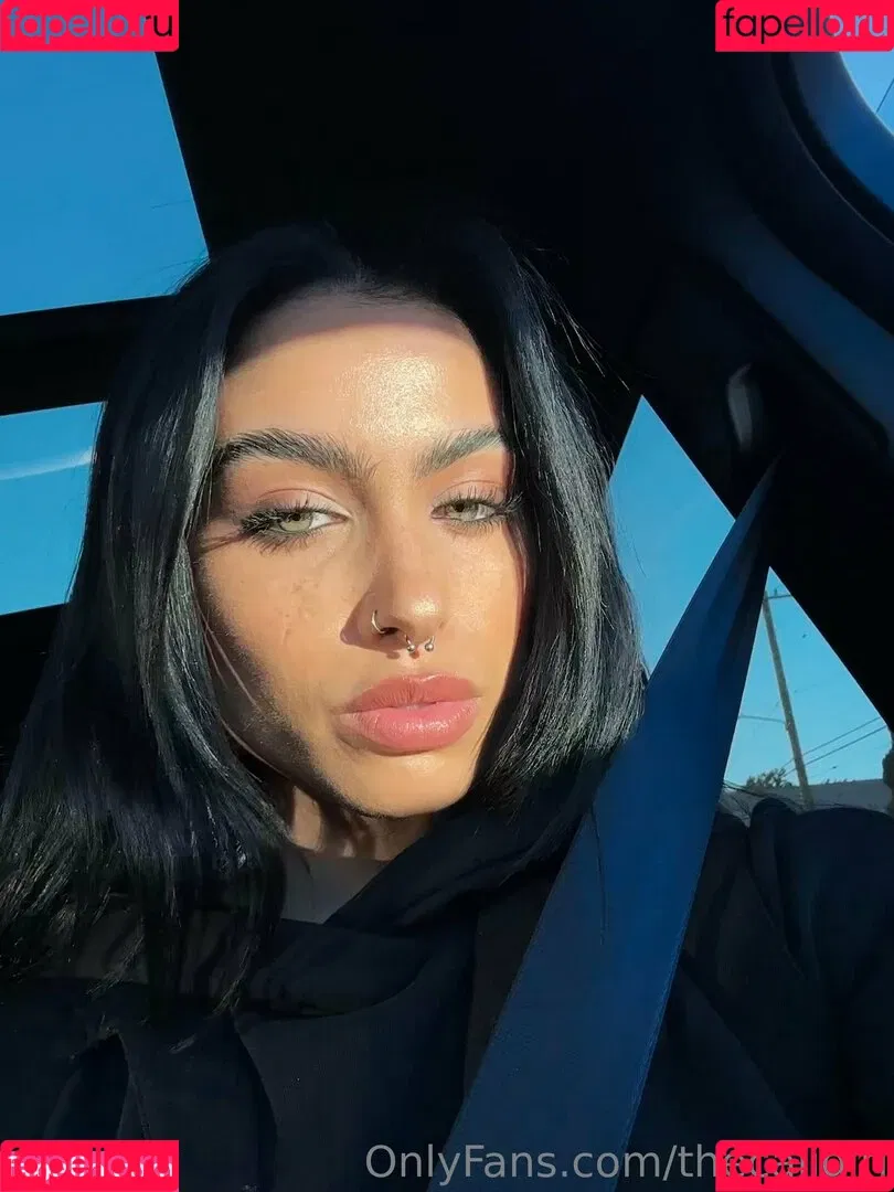 thecaligirl Onlyfans Photo Gallery 