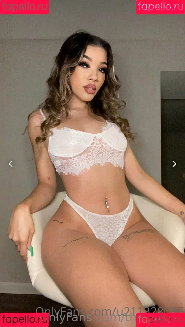 thecaligirl Onlyfans Photo Gallery 