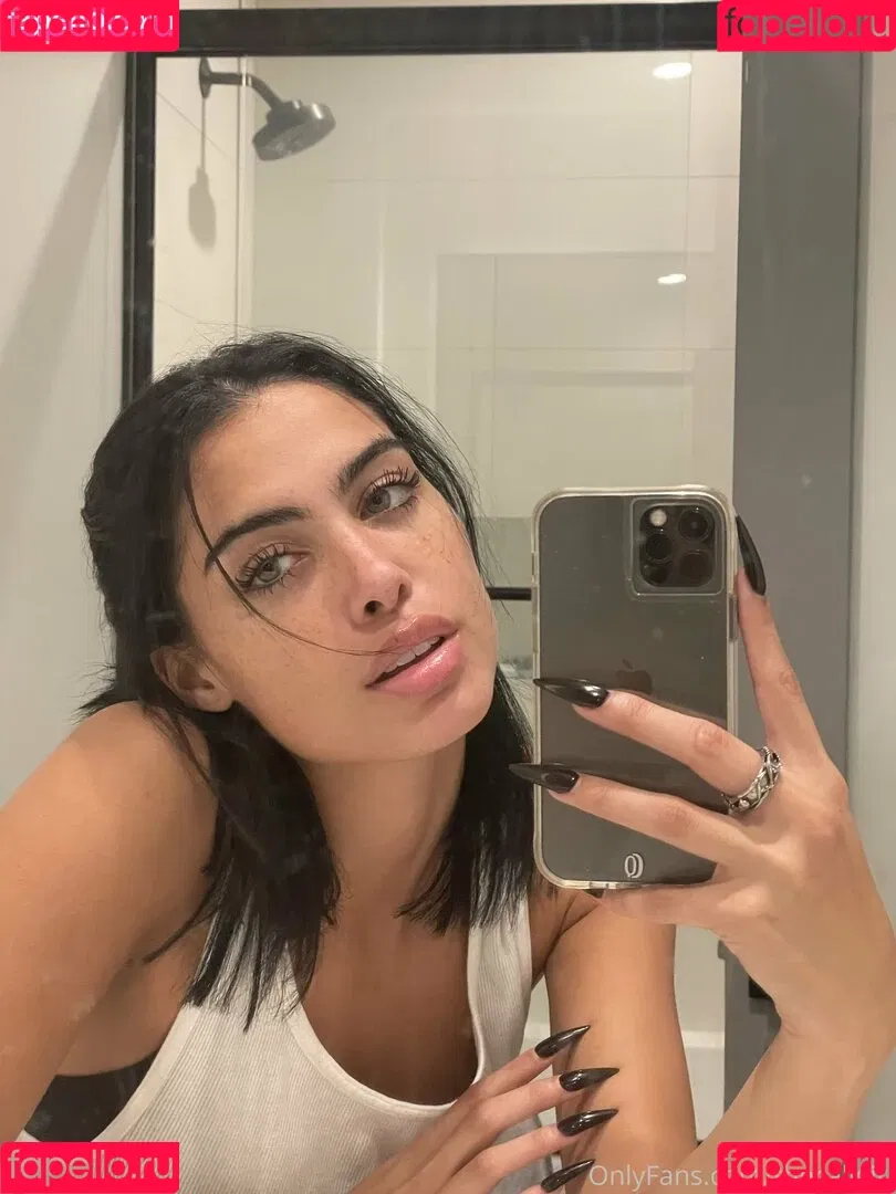 thecaligirl Onlyfans Photo Gallery 
