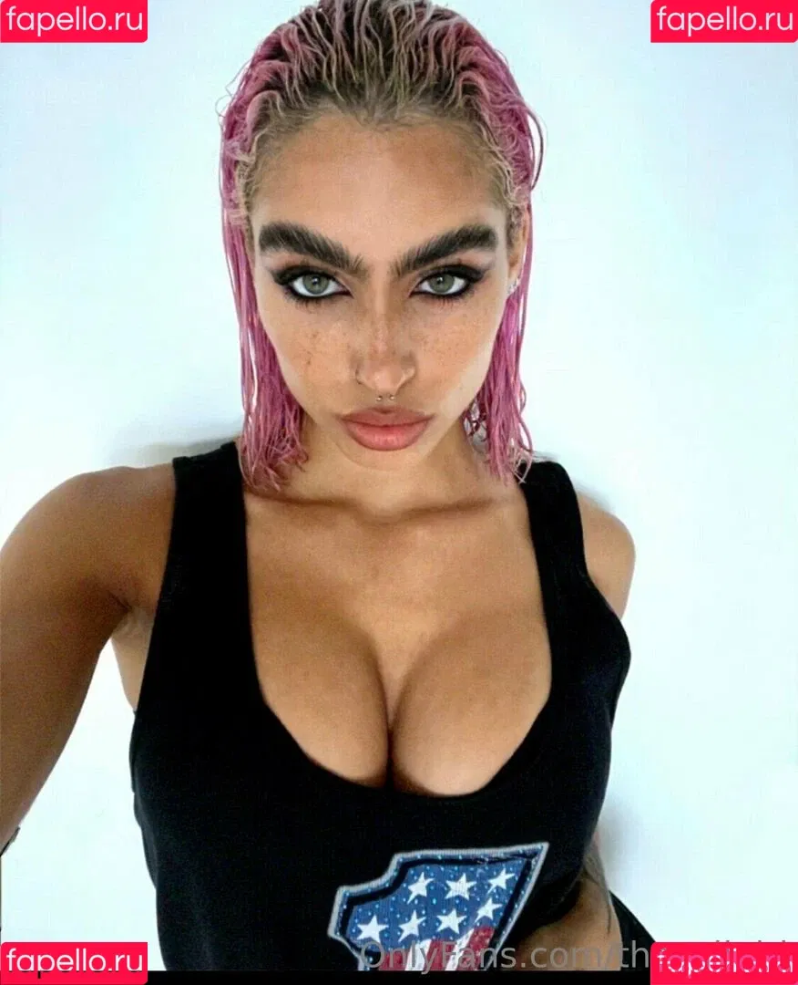 thecaligirl Onlyfans Photo Gallery 