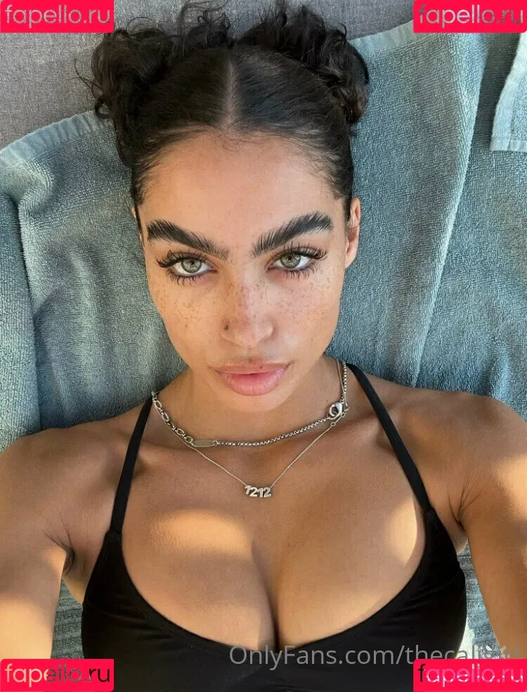 thecaligirl Onlyfans Photo Gallery 