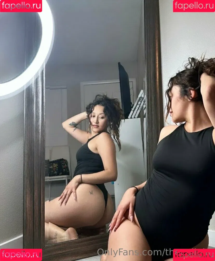 thecaligirl Onlyfans Photo Gallery 