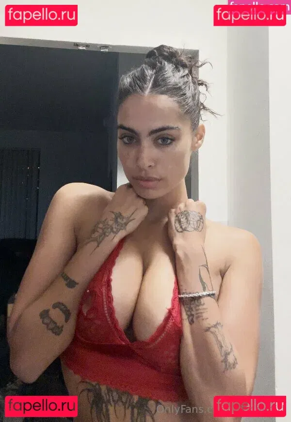 thecaligirl Onlyfans Photo Gallery 