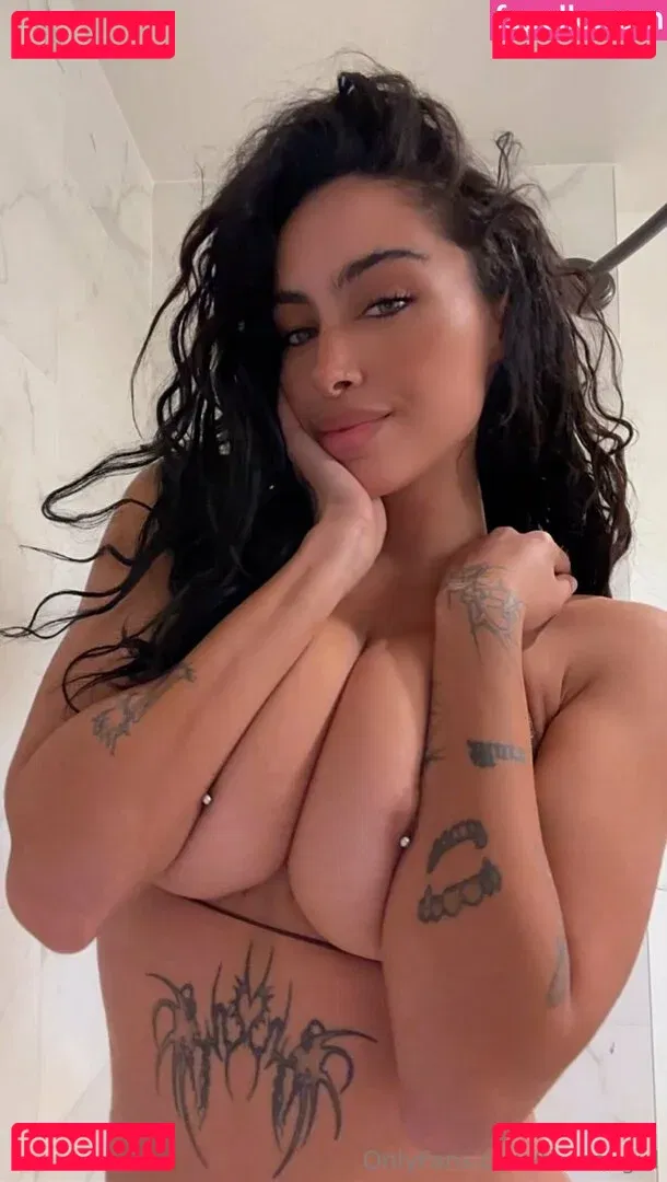 thecaligirl Onlyfans Photo Gallery 