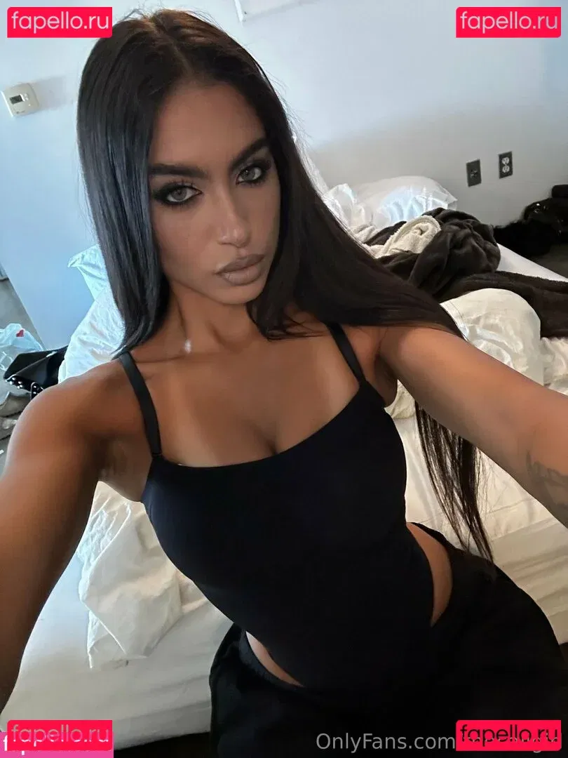 thecaligirl Onlyfans Photo Gallery 