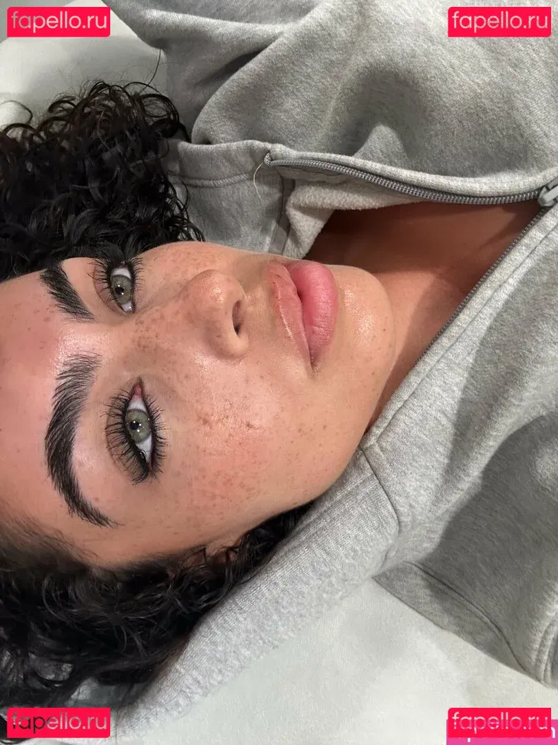 thecaligirl Onlyfans Photo Gallery 