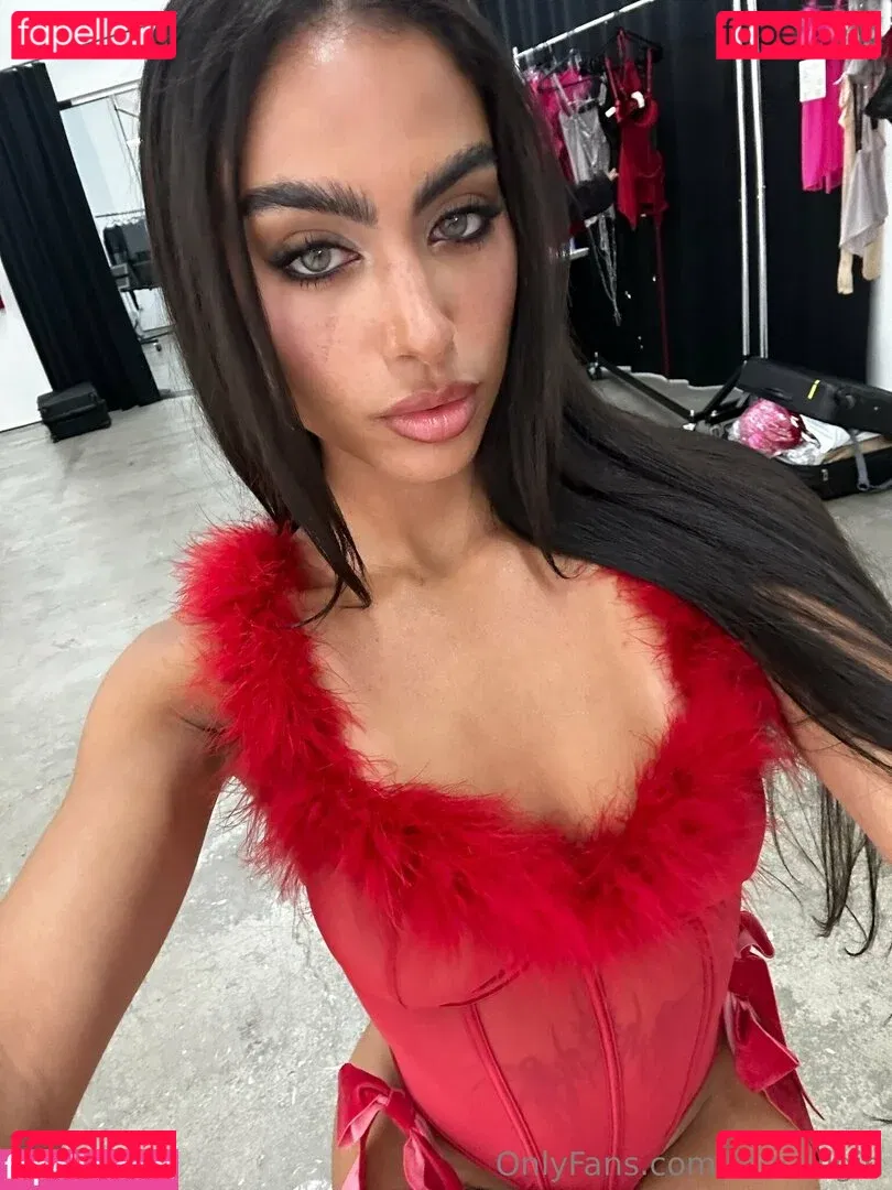 thecaligirl Onlyfans Photo Gallery 