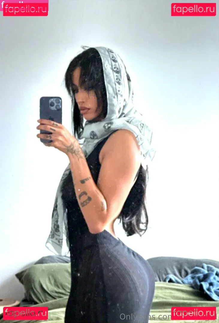 thecaligirl Onlyfans Photo Gallery 