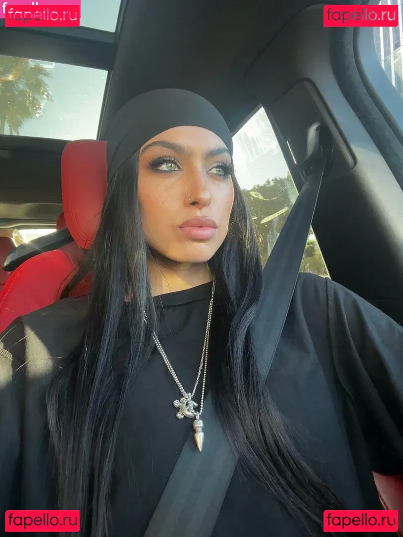 thecaligirl Onlyfans Photo Gallery 