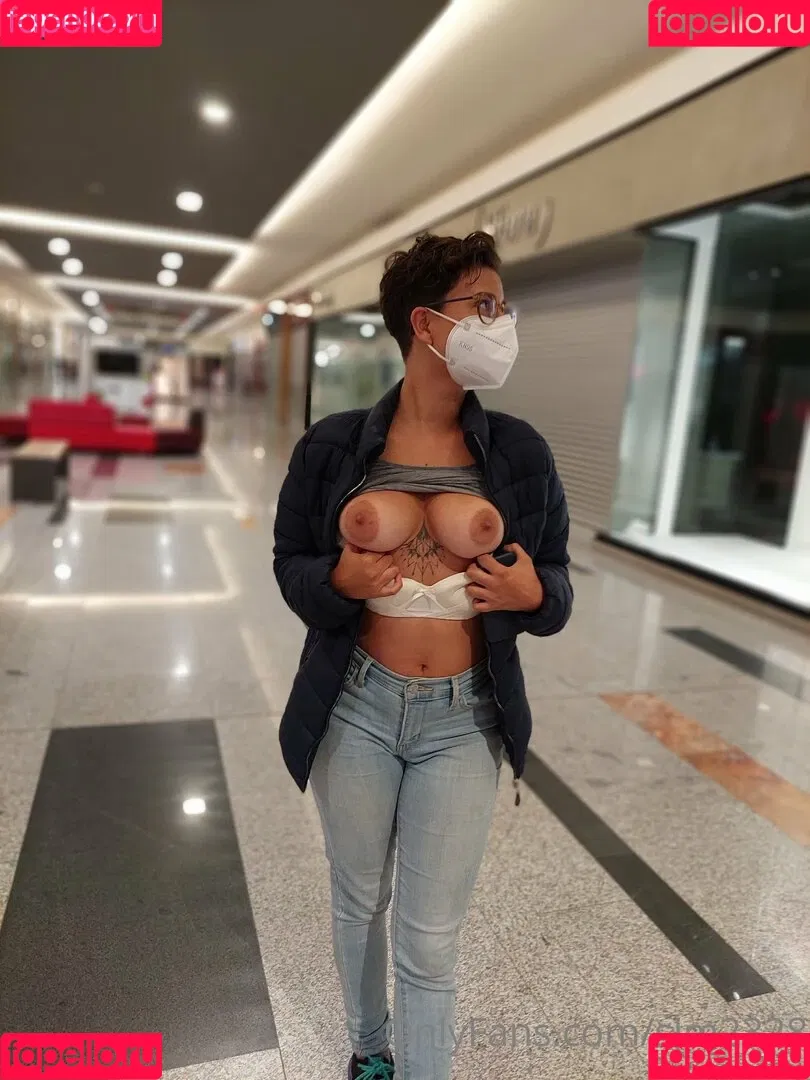 sjm2328 Onlyfans Photo Gallery 