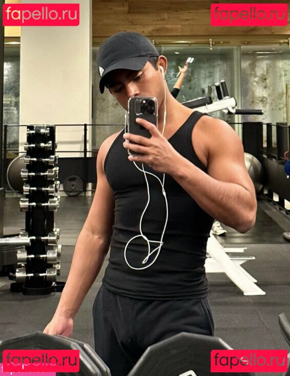 henryandkasey Onlyfans Photo Gallery 