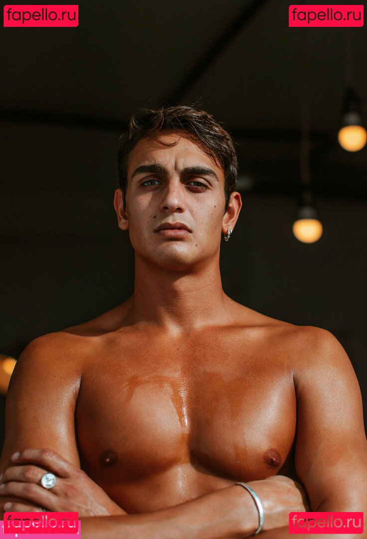 henryandkasey Onlyfans Photo Gallery 