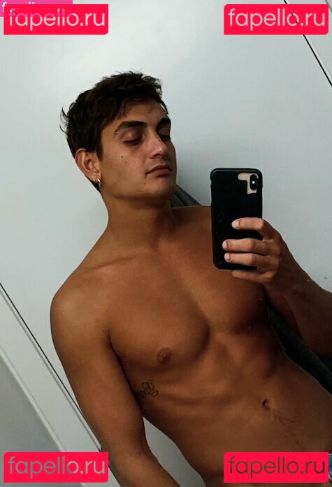 henryandkasey Onlyfans Photo Gallery 