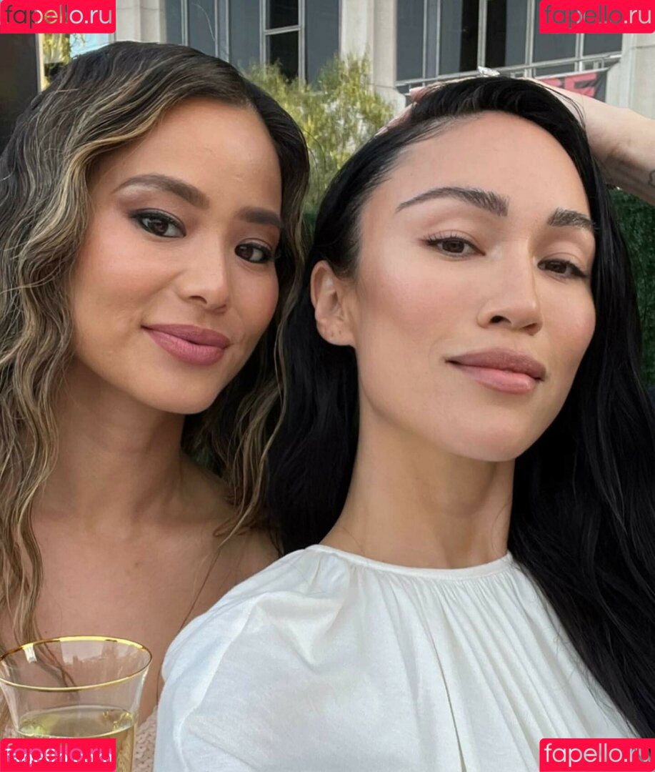 Jamie Chung Onlyfans Photo Gallery 