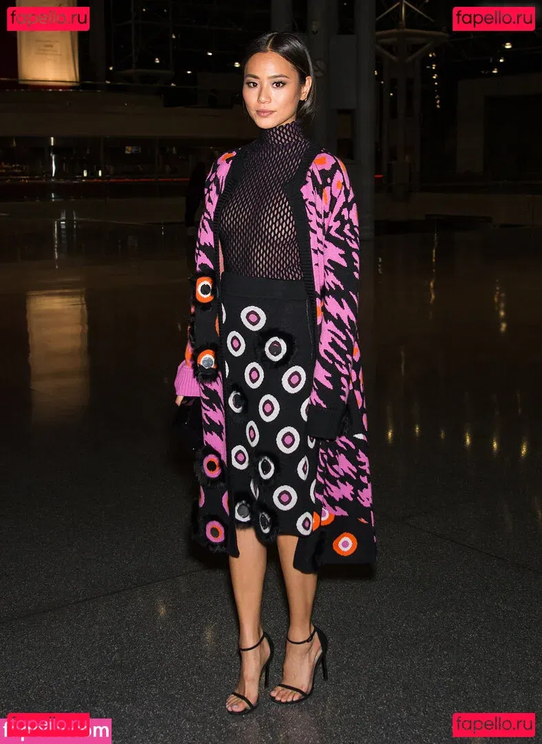 Jamie Chung Onlyfans Photo Gallery 