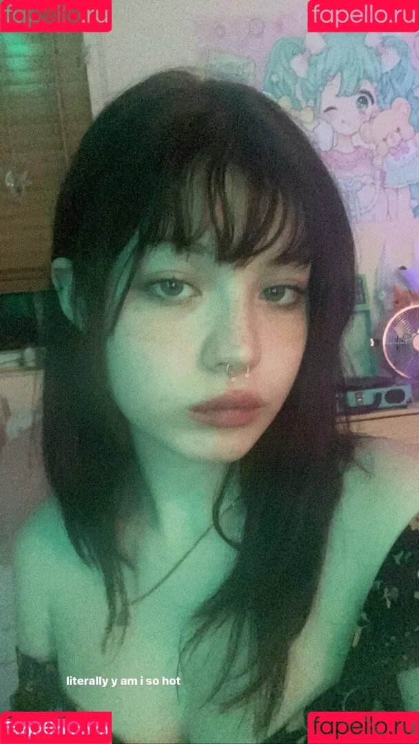 Valvampire Onlyfans Photo Gallery 