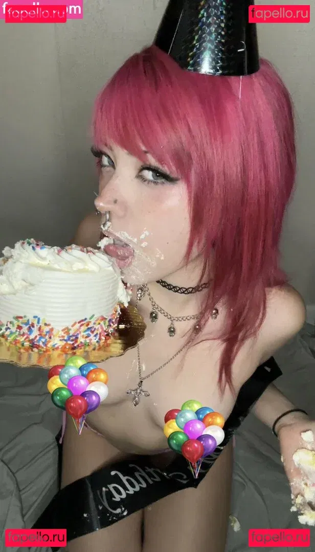 Valvampire Onlyfans Photo Gallery 