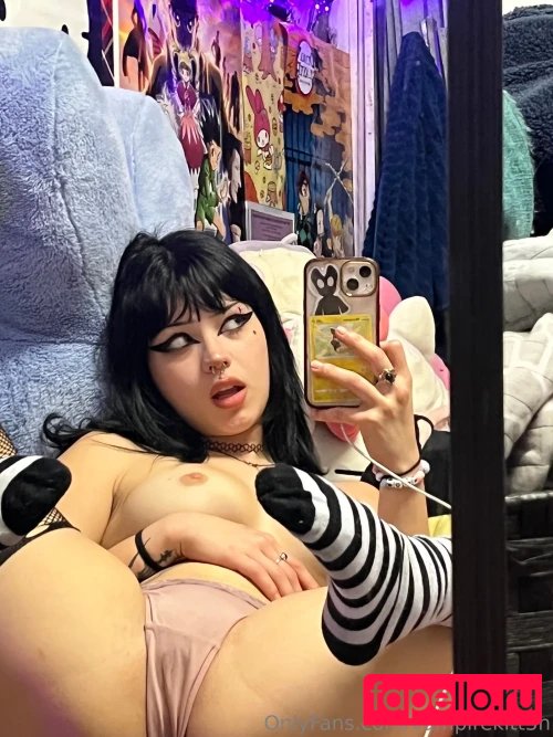 Valvampire Onlyfans Photo Gallery 