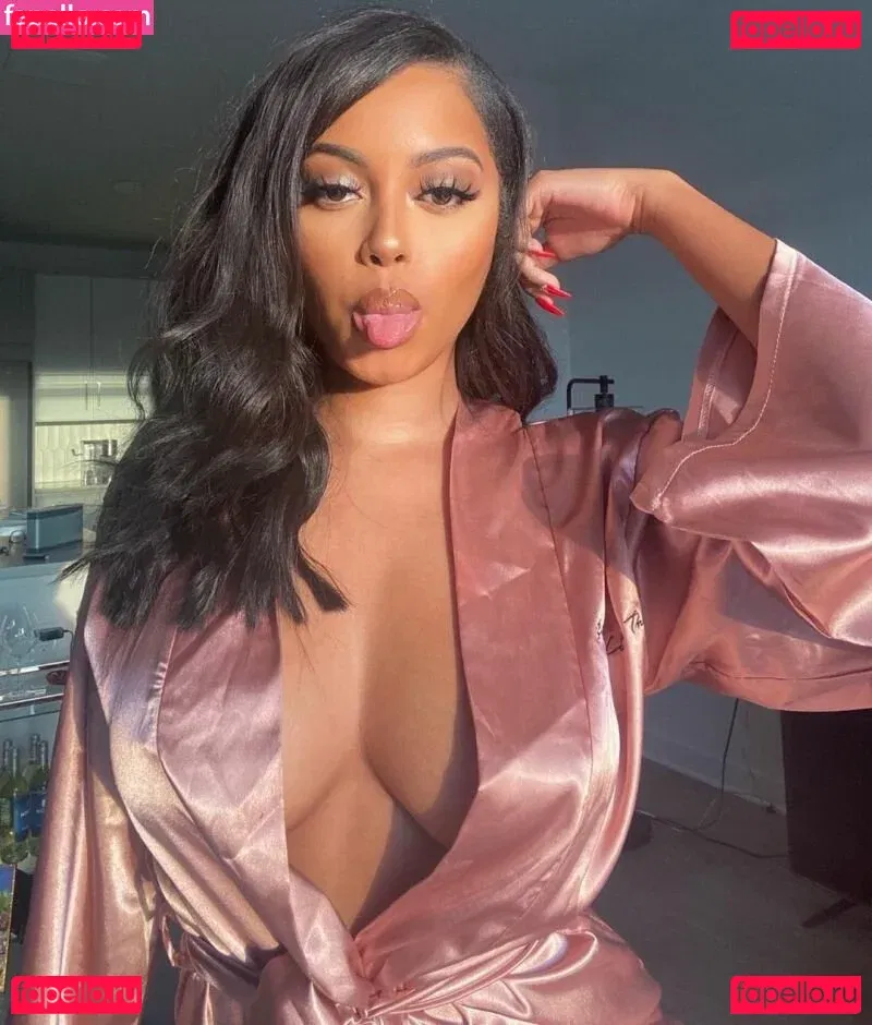 Jonica Keating Onlyfans Photo Gallery 