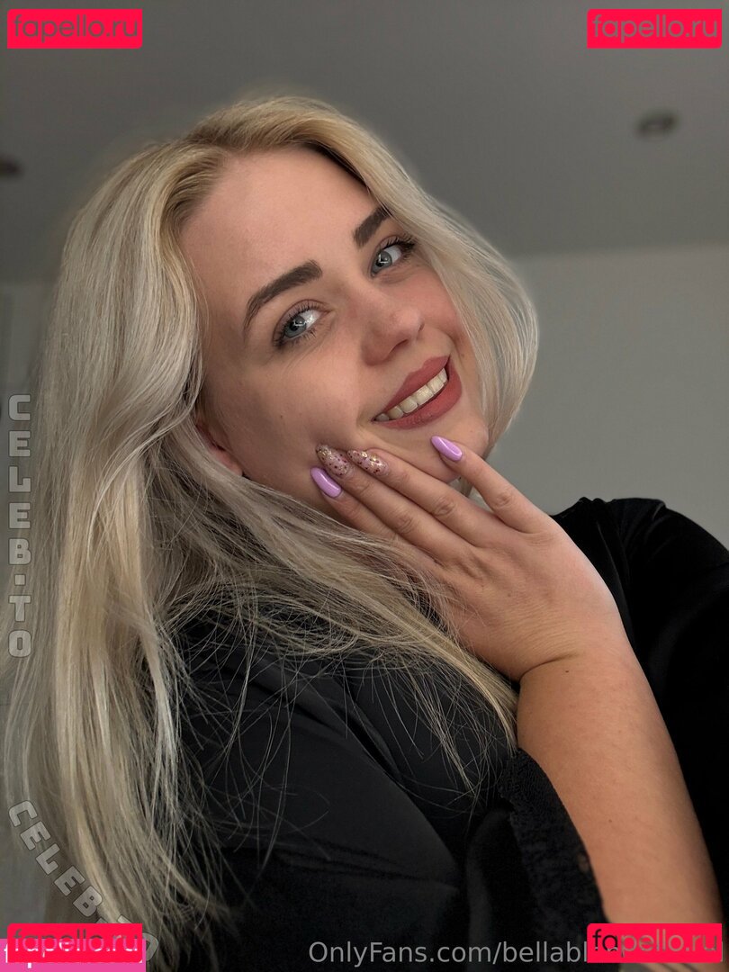 bellablondofficial / blondbellaofficial Onlyfans Photo Gallery 