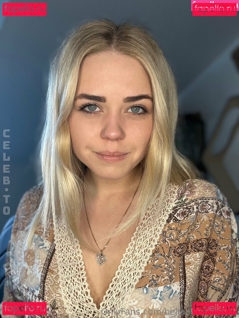 bellablondofficial / blondbellaofficial Onlyfans Photo Gallery 